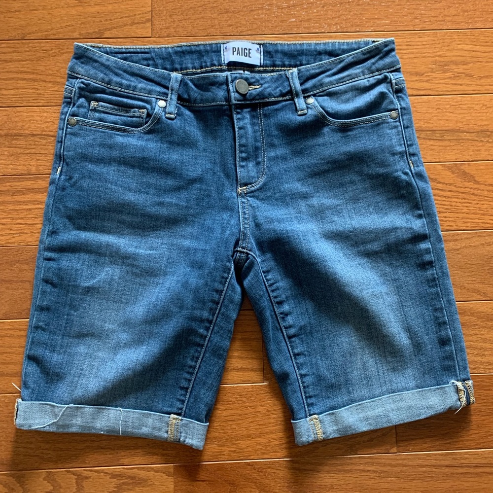 PAIGE Denim Shorts - sz 28